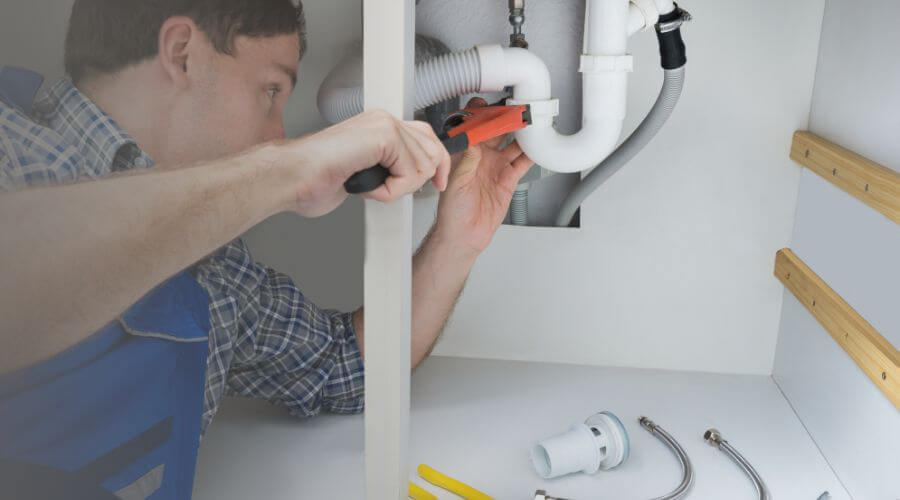 Expert burst pipe repair services in Scotland, CT